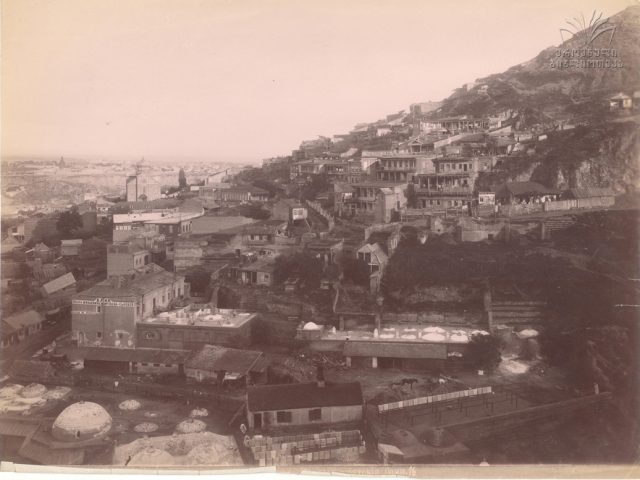 სარ